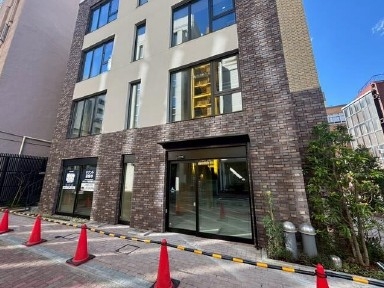 関内（24.88坪）の店舗物件画像 外観・内観1