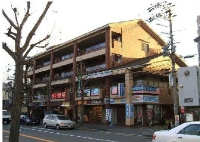 南千里（10坪）の店舗物件画像 外観・内観1