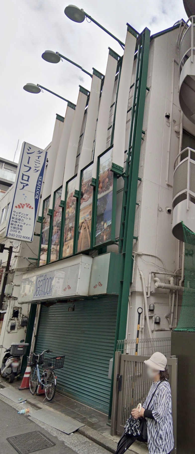 関内（32.7坪）の店舗物件画像 外観・内観1