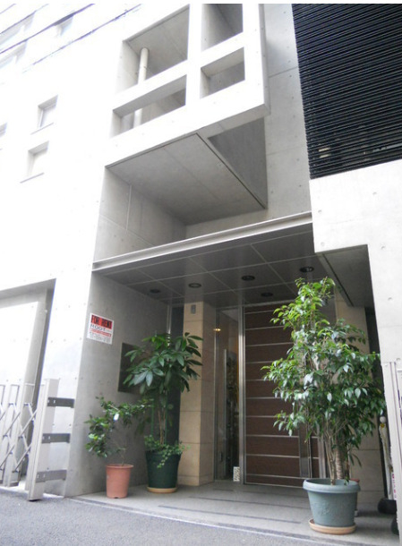 新大久保の店舗物件