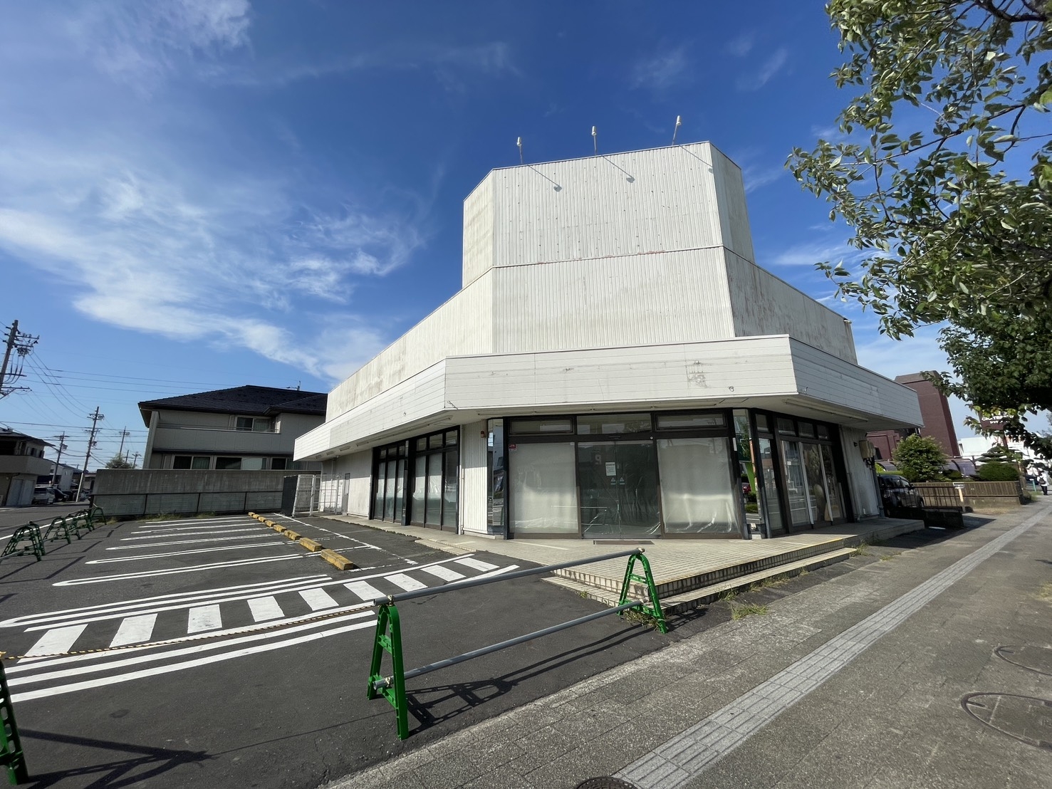 各務原市役所前の店舗物件