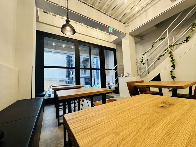 本町（27.09坪）の店舗物件画像 外観・内観1
