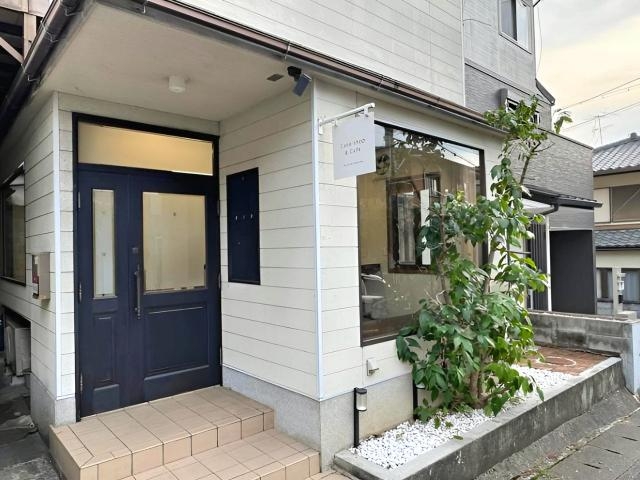 神宮丸太町の居抜き物件