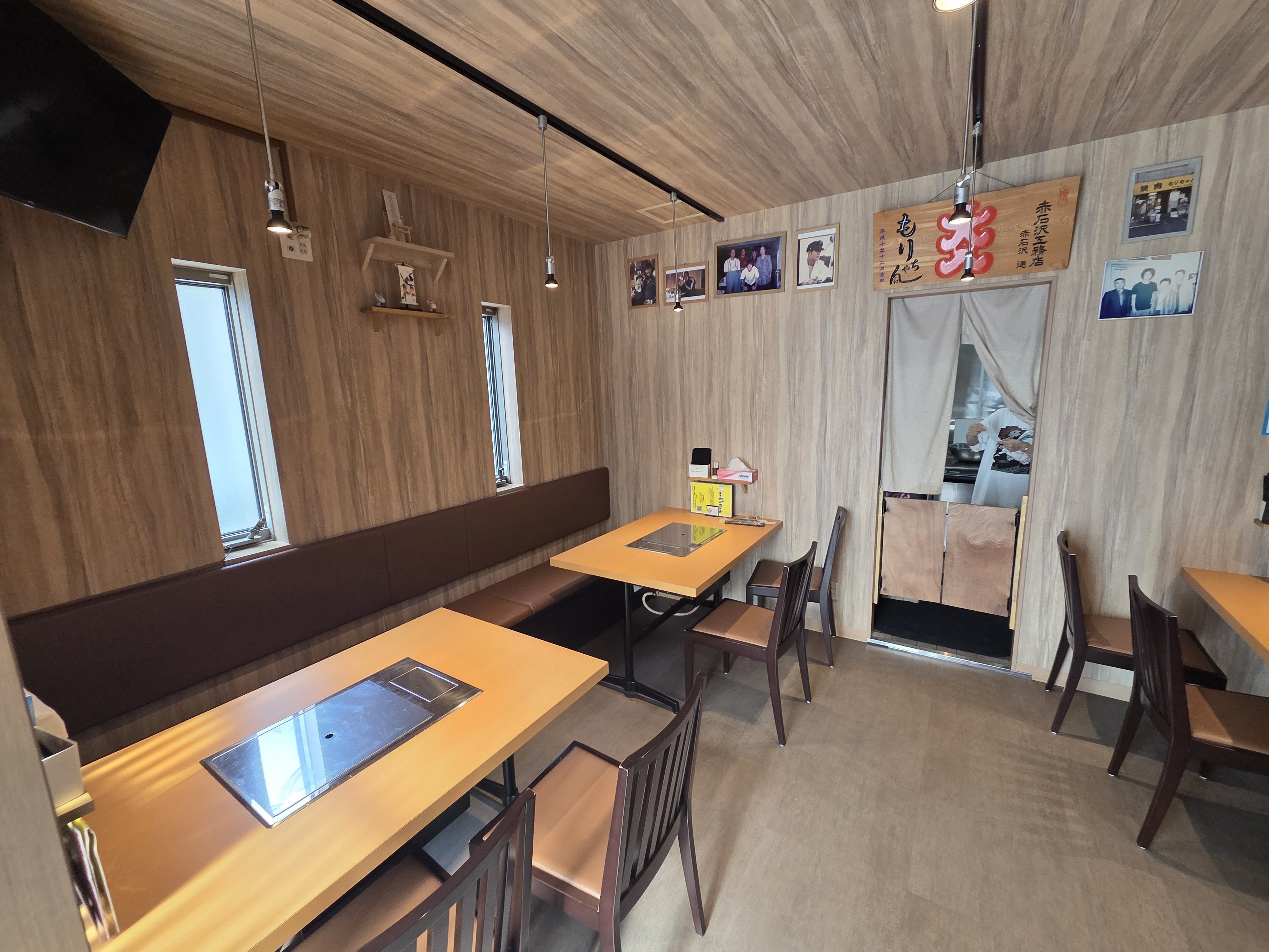 三ノ輪（9.2坪）の店舗物件画像 外観・内観1