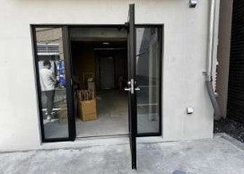 八丁堀（7.71坪）の店舗物件画像 外観・内観1