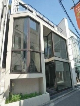 明治神宮前（45.39坪）の店舗物件画像 外観・内観1
